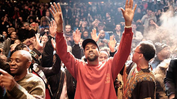 Kanye West anuncia evento de audição 'Donda 2' em Miami