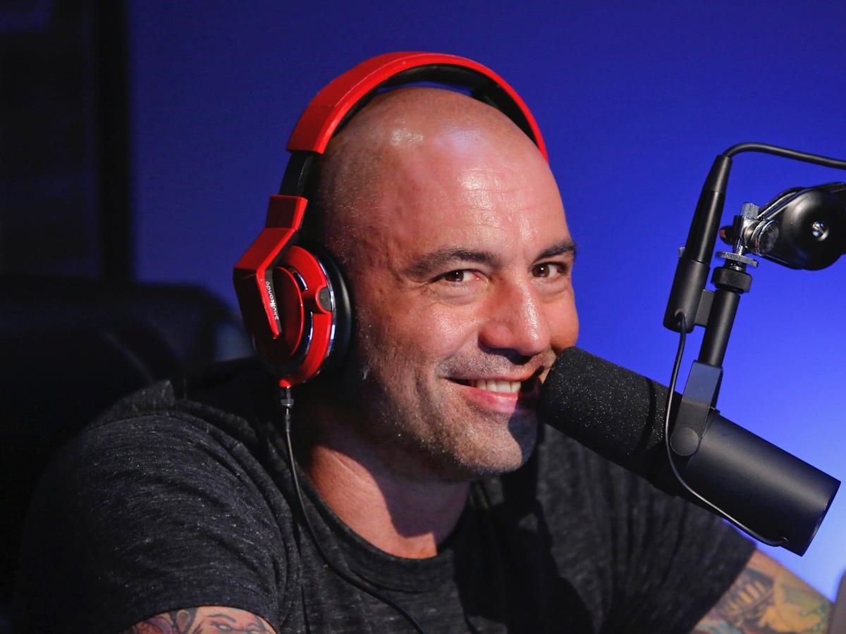 O podcast principal do Spotify, 'The Joe Rogan Experience', desapareceu misteriosamente da plataforma de streaming duas vezes em uma semana

