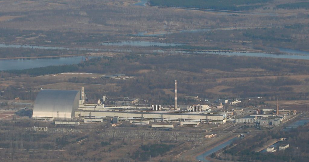 Forças russas assumem o controle da usina de Chernobyl - oficial ucraniano