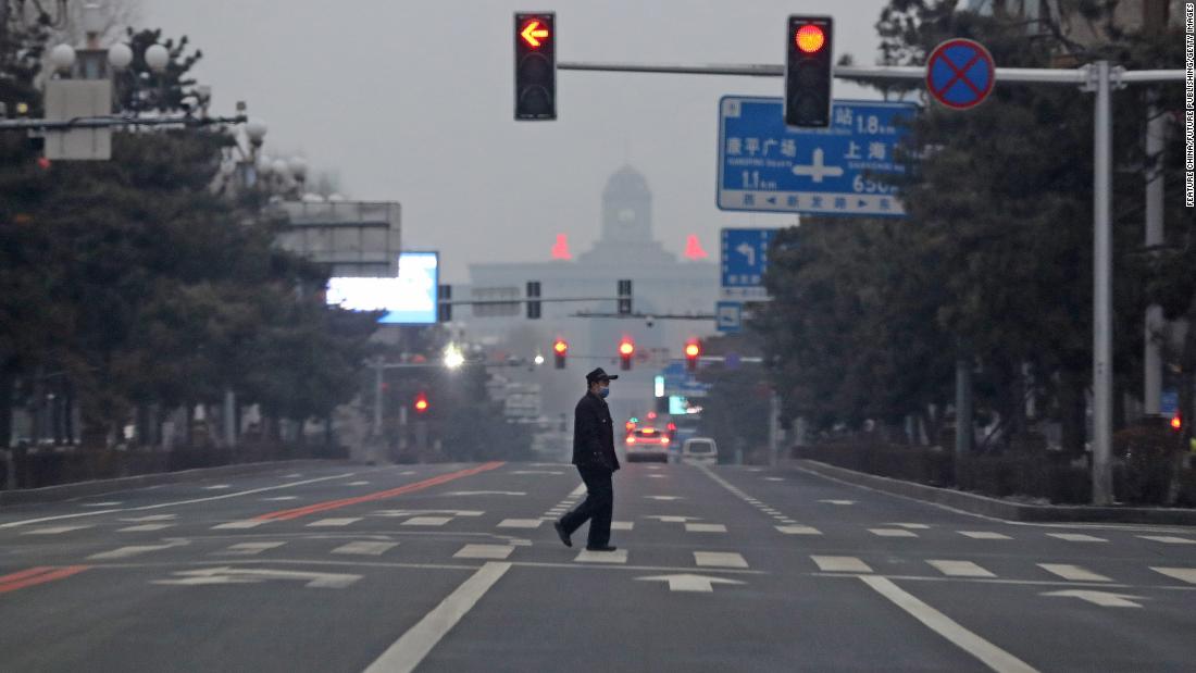 O que sabemos sobre o surto de Covid-19 na China

