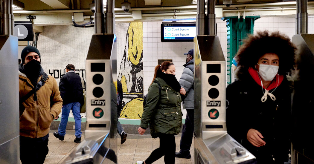 Chefe do metrô de Nova York vem de Boston e não tem carro

