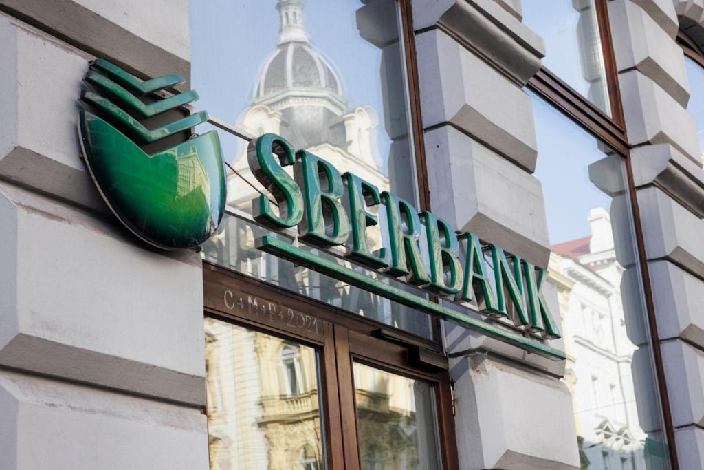 Sberbank Europa se desfaz após sanções da Rússia administrarem o banco