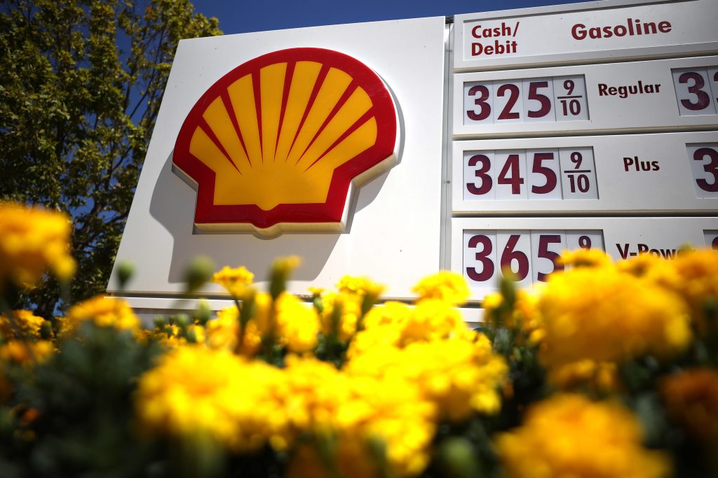 Shell pede desculpas por comprar petróleo russo e anuncia sua retirada em etapas