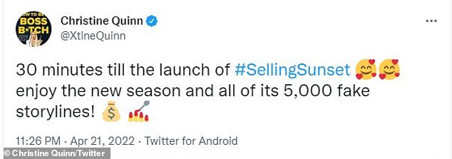 Na última quinta-feira, Kristen - que tem 3,1 milhões de seguidores nas redes sociais - twittou: 30 minutos para o lançamento de #SellingSunset!  Aproveite a nova temporada e todos os seus 5.000 eventos falsos! 