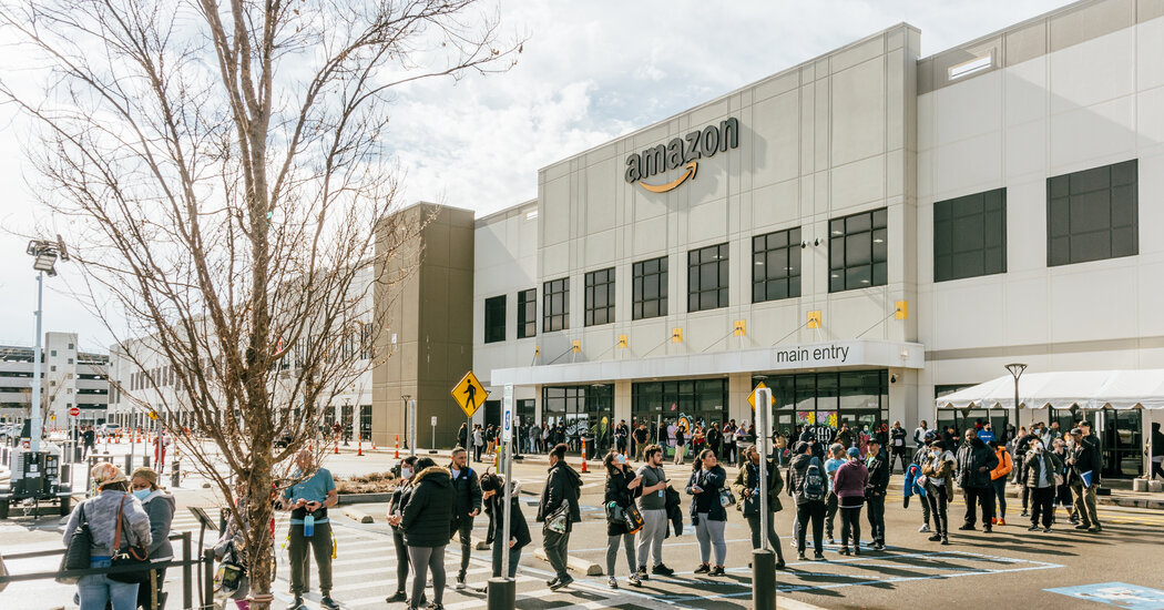 Amazon e organização trabalhista apresentam objeções à votação da federação do Alabama

