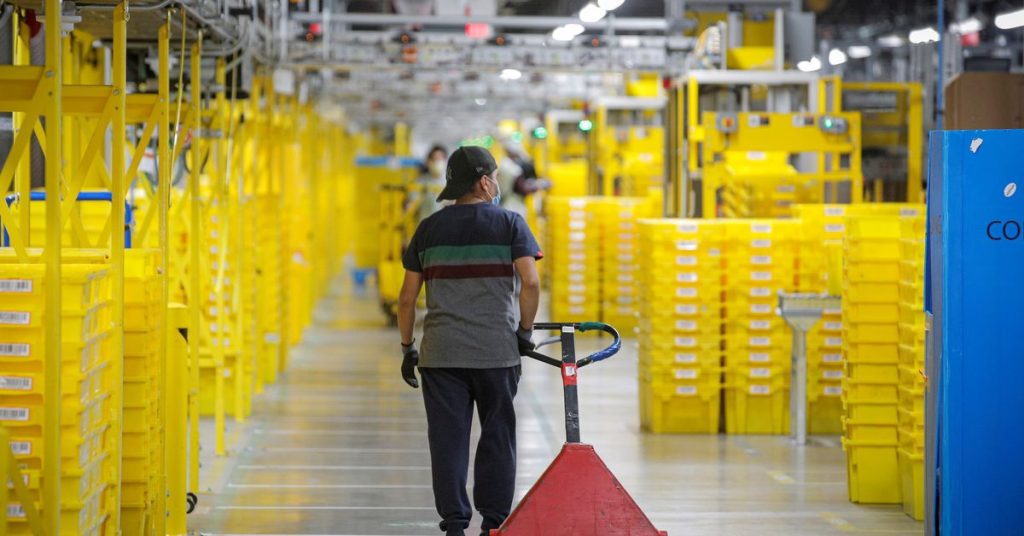 Amazon enfrenta votação de acionistas sobre tratamento de trabalhadores de armazém