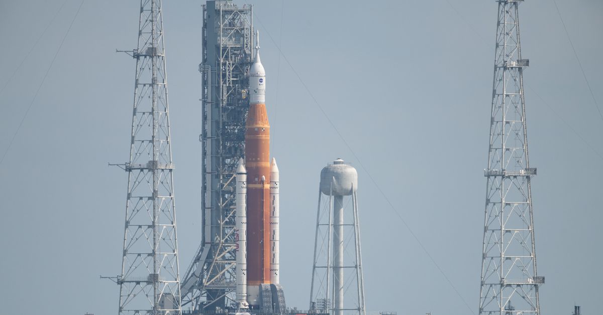 NASA adia ensaio de novo vestido da Megarocket

