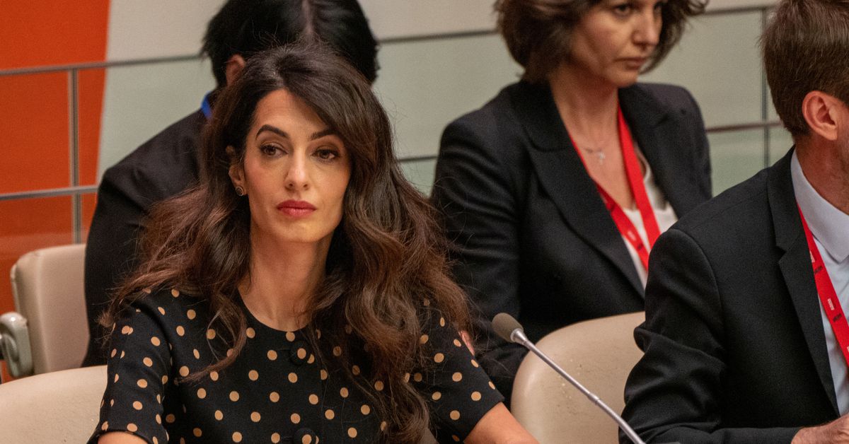 Nas Nações Unidas, Amal Clooney faz lobby por justiça para crimes de guerra na Ucrânia

