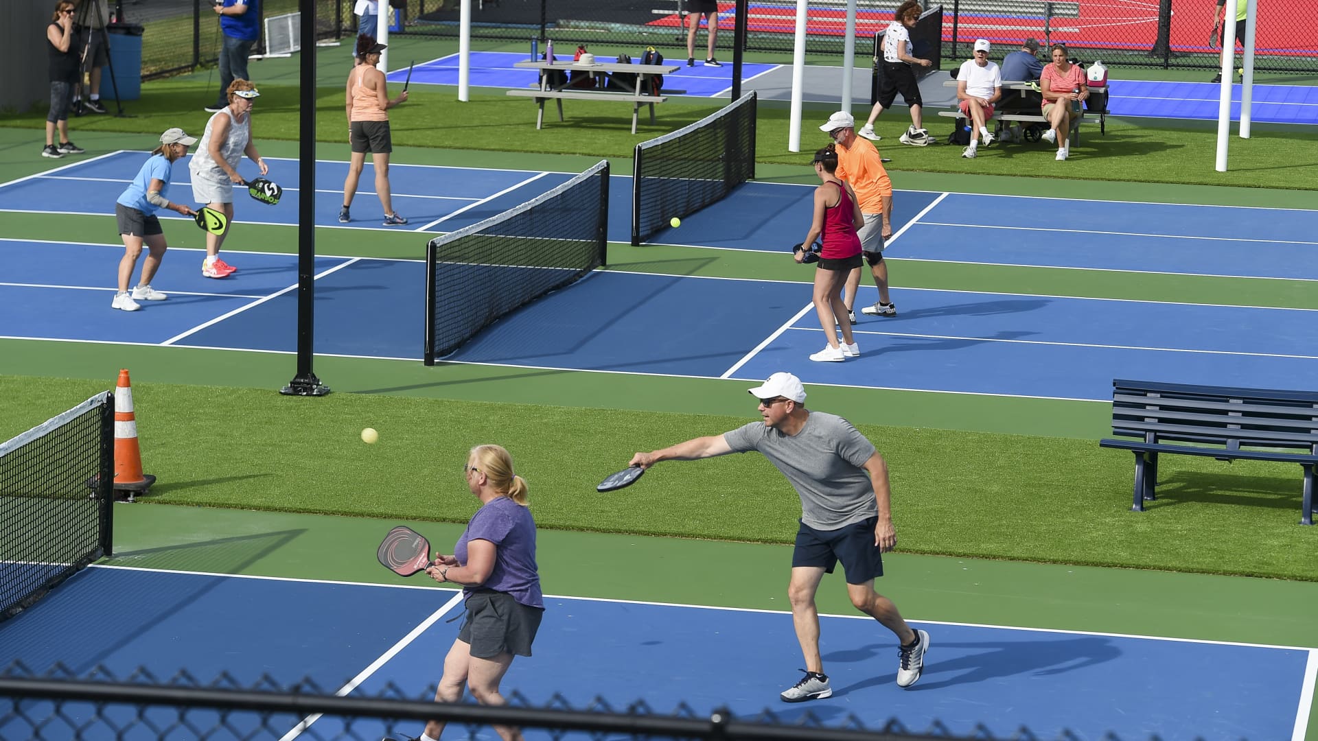 Pickleball se traduz em grandes negócios com torneios e investimentos

