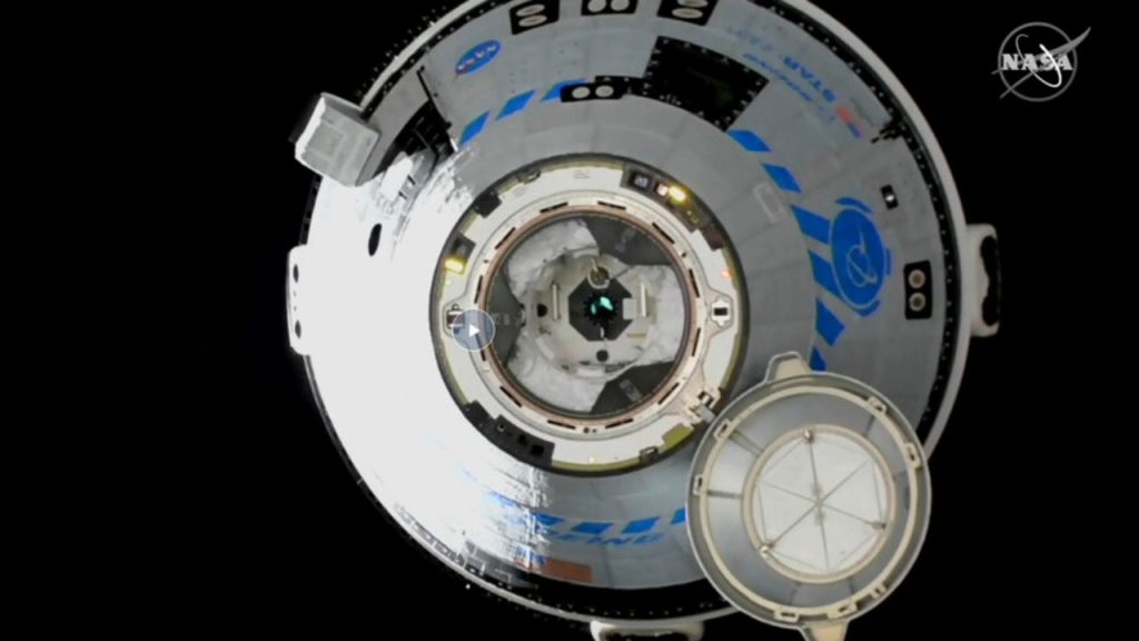 Boeing Starliner atraca na Estação Espacial Internacional pela primeira vez
