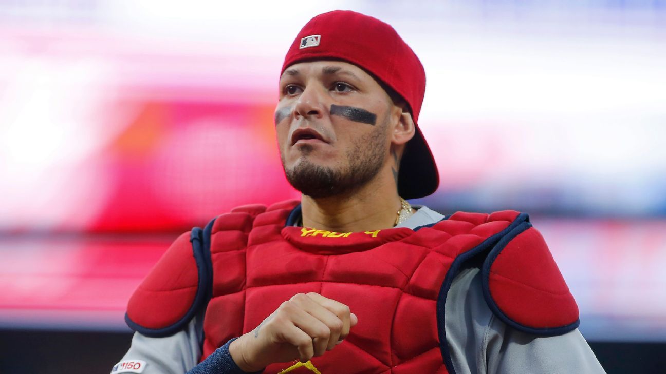 Louis Cardinals coloca o catcher Yadier Molina na lista de luto, Stephen Matz em 15 Days of IL

