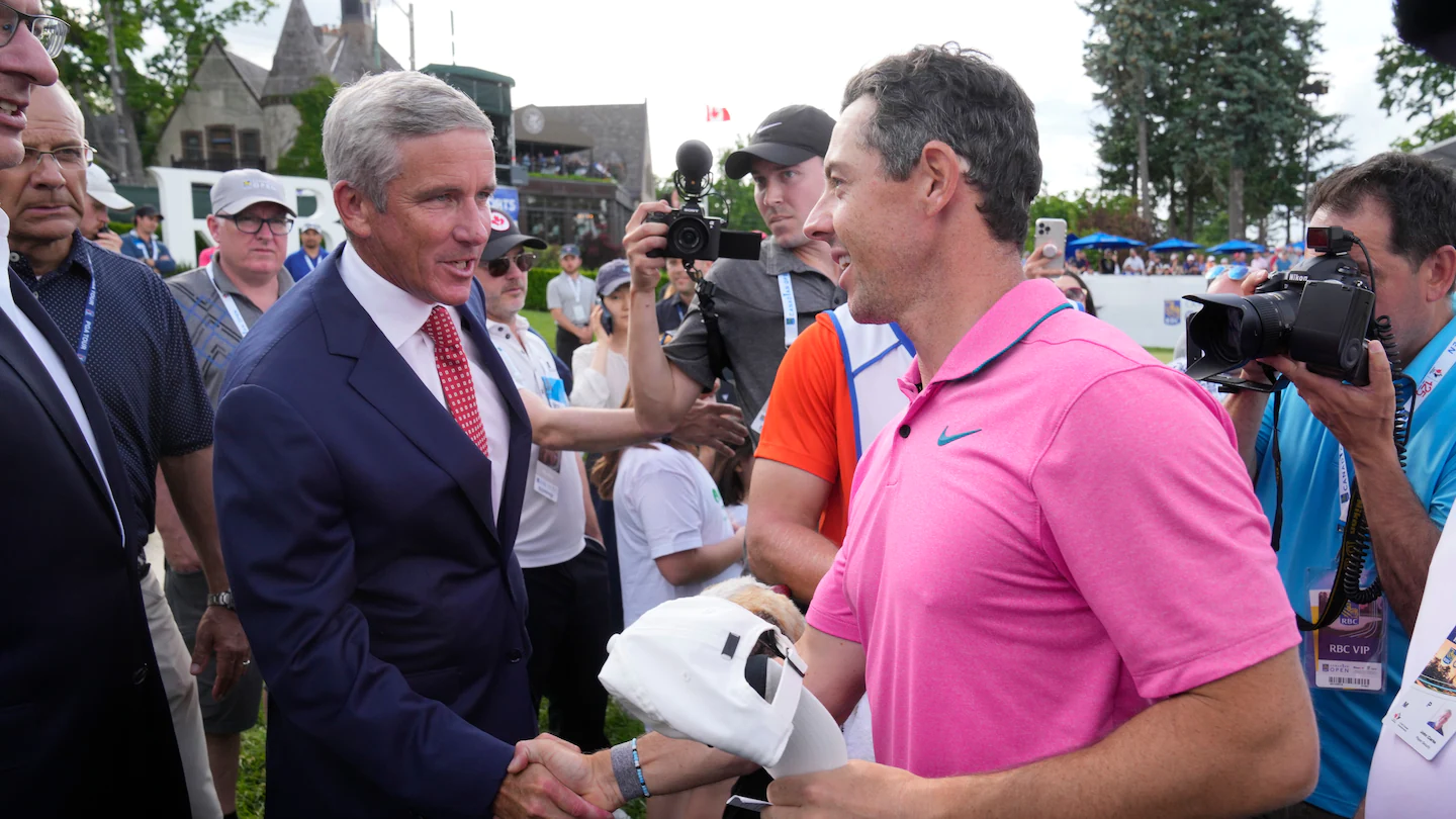 Jay Monahan diz que os jogadores do LIV Golf não podem 'passeio livre' do PGA Tour

