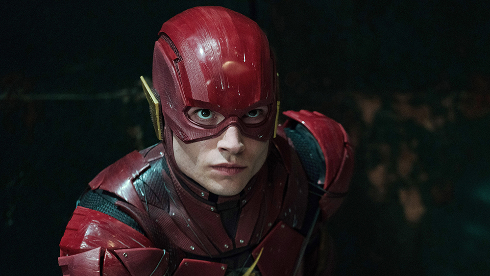 Por que Ezra Miller não será substituído em "The Flash" da DC