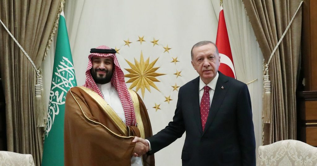 Príncipe herdeiro saudita, Erdogan se reúne na Turquia com total normalização no horizonte