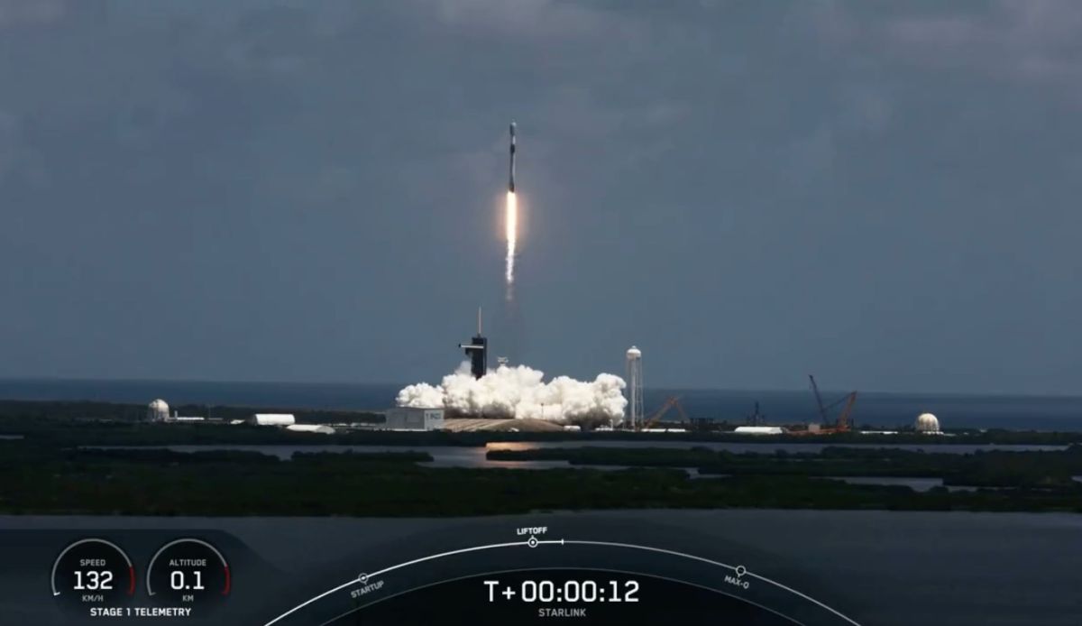 SpaceX Falcon 9 lançado pela décima terceira vez, estabelecendo um recorde de reutilização

