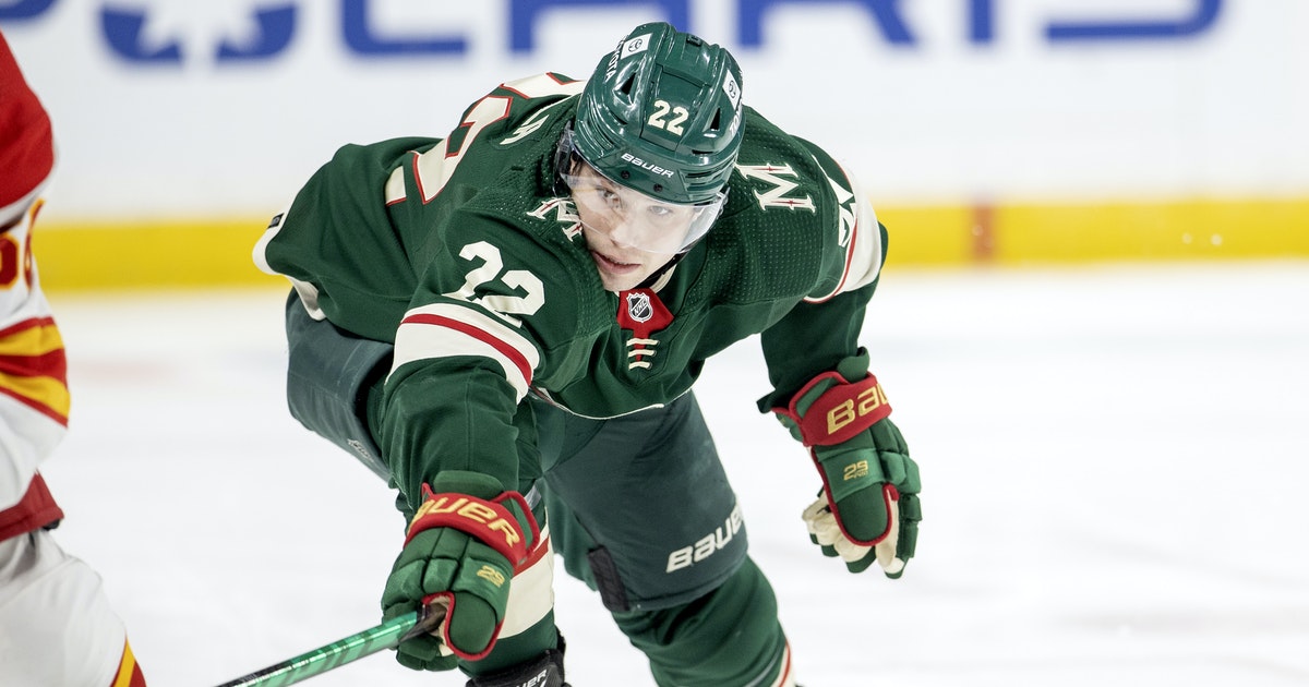 Wild Trade Fiala para Kings for Gopher' Faber

