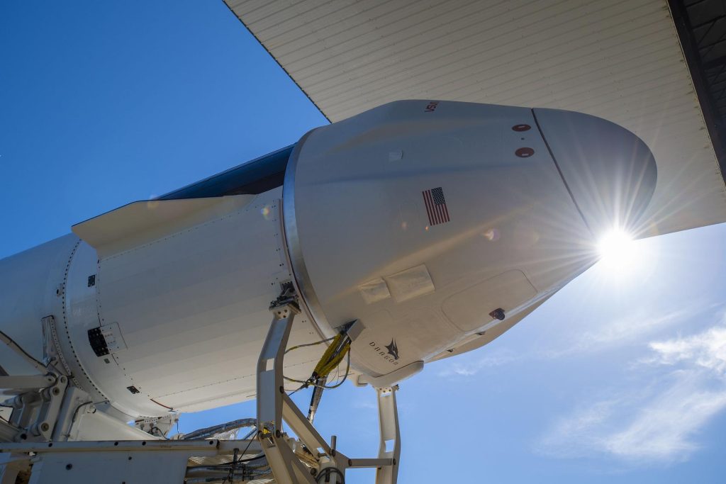 SpaceX lança missão de carga da estação espacial - Spaceflight Now