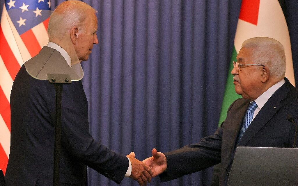 Biden pressiona os palestinos a cooperarem nos acordos de Abraham, mas Abbas não decidiu