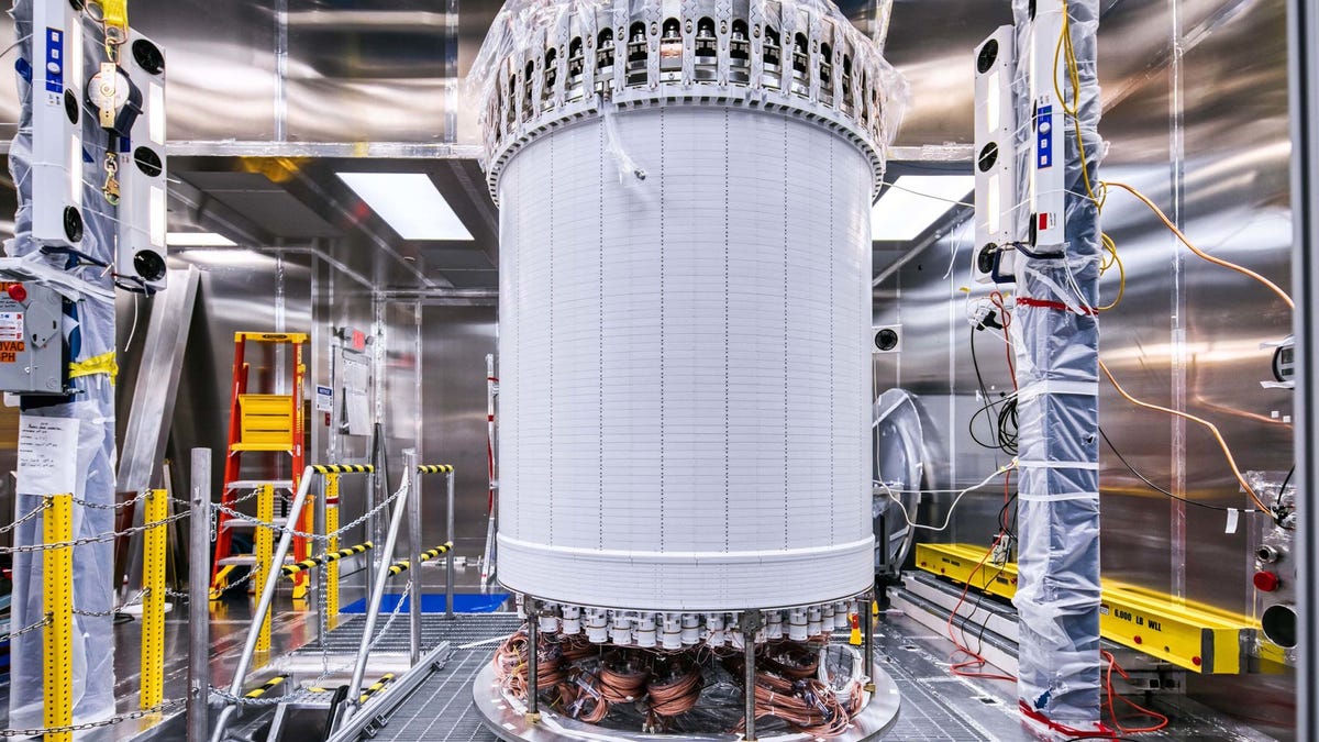 Detector de matéria escura ultra-sensível acaba de ser lançado

