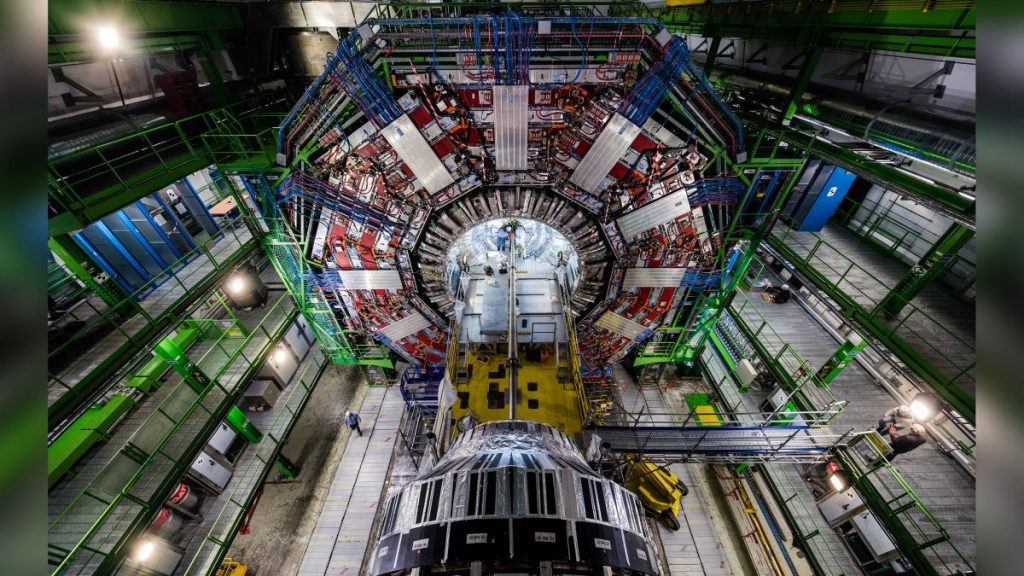 O Grande Colisor de Hádrons está funcionando em seu nível de energia mais alto para procurar matéria escura