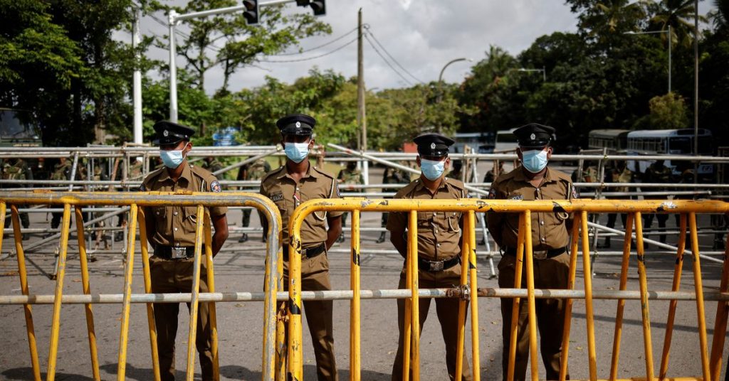 Sri Lanka declara estado de emergência antes de Parlamento votar novo presidente