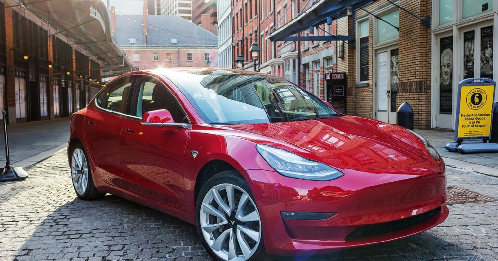 Tesla agora pode procurar buracos e ajustar a suspensão do carro para evitar danos
