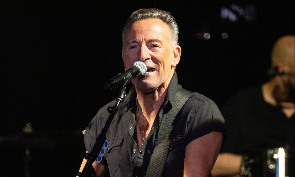 Ticketmaster diz que a maioria dos ingressos de Bruce Springsteen são vendidos por menos de US$ 200