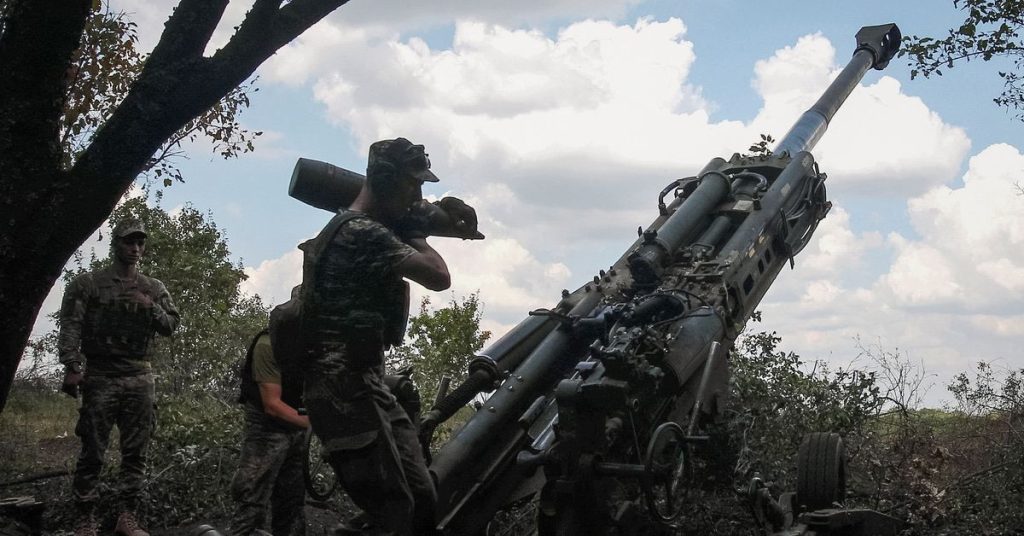 Ucrânia bombardeia forças russas no sul perto de Kyiv