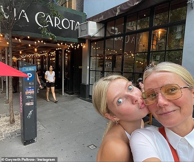Casey em Manhattan: Gwyneth Paltrow levou sua filha Apple Martin para Nova York por apenas 48 horas