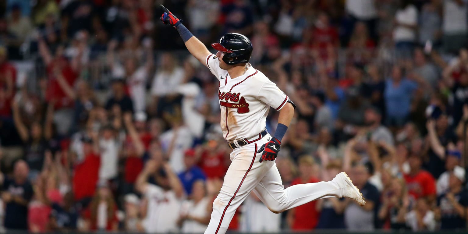 Austin Riley assina contrato de 10 anos com Braves

