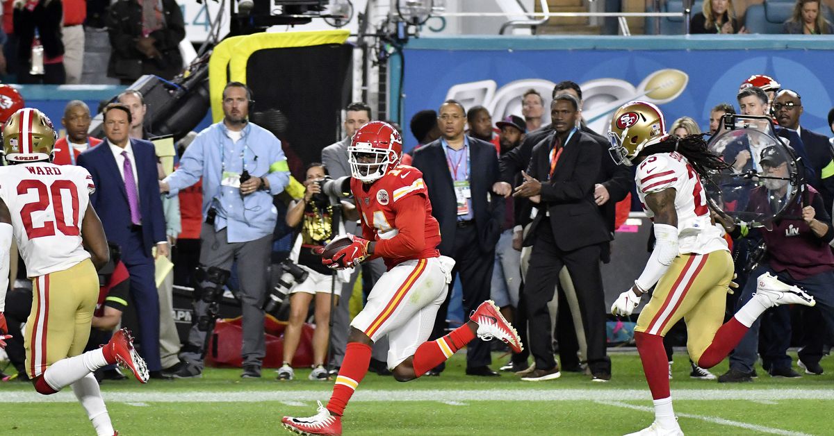 Chiefs News 24/08: Sammy Watkins afirma que Rodgers está acima de Mahomes

