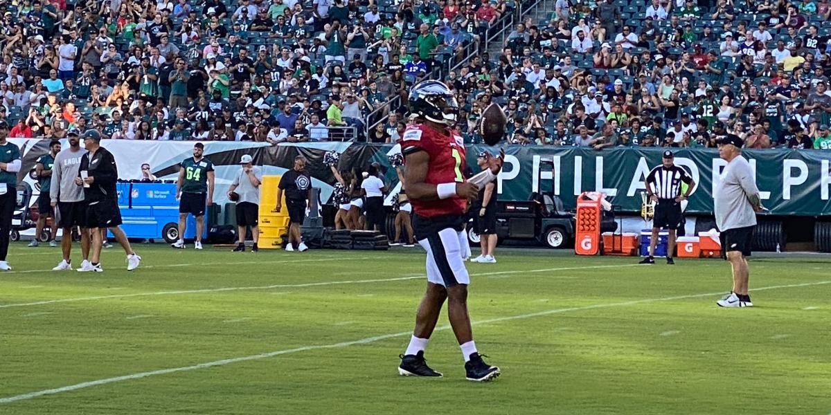  Eagles Training Camp 2022, Dia 8: Galen Hurts, A.J.  Brown se apresentou no Link

