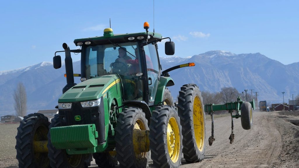 Nova lei de fuga da John Deere ajuda a reforma dos agricultores