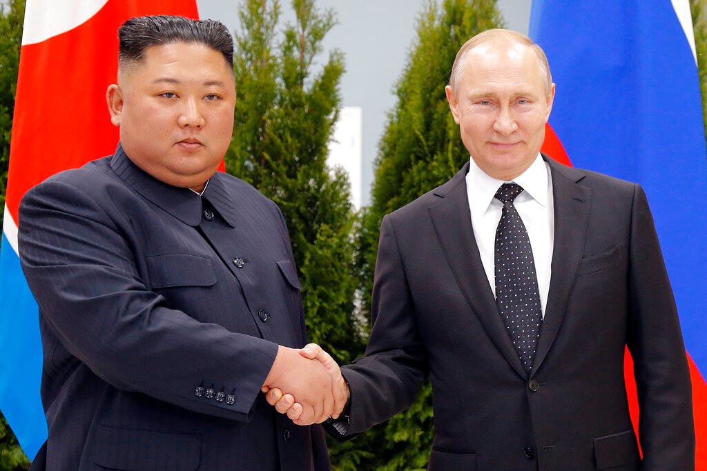 Pyongyang e Moscou expressam interesse em enviar trabalhadores norte-coreanos para reconstruir o leste da Ucrânia