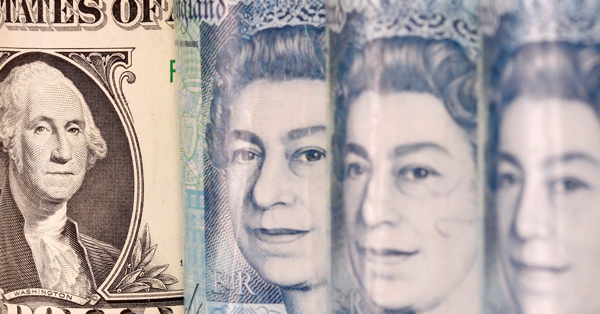 A libra esterlina caiu após a compra de títulos do Banco da Inglaterra, e o dólar subiu para uma alta de 20 anos

