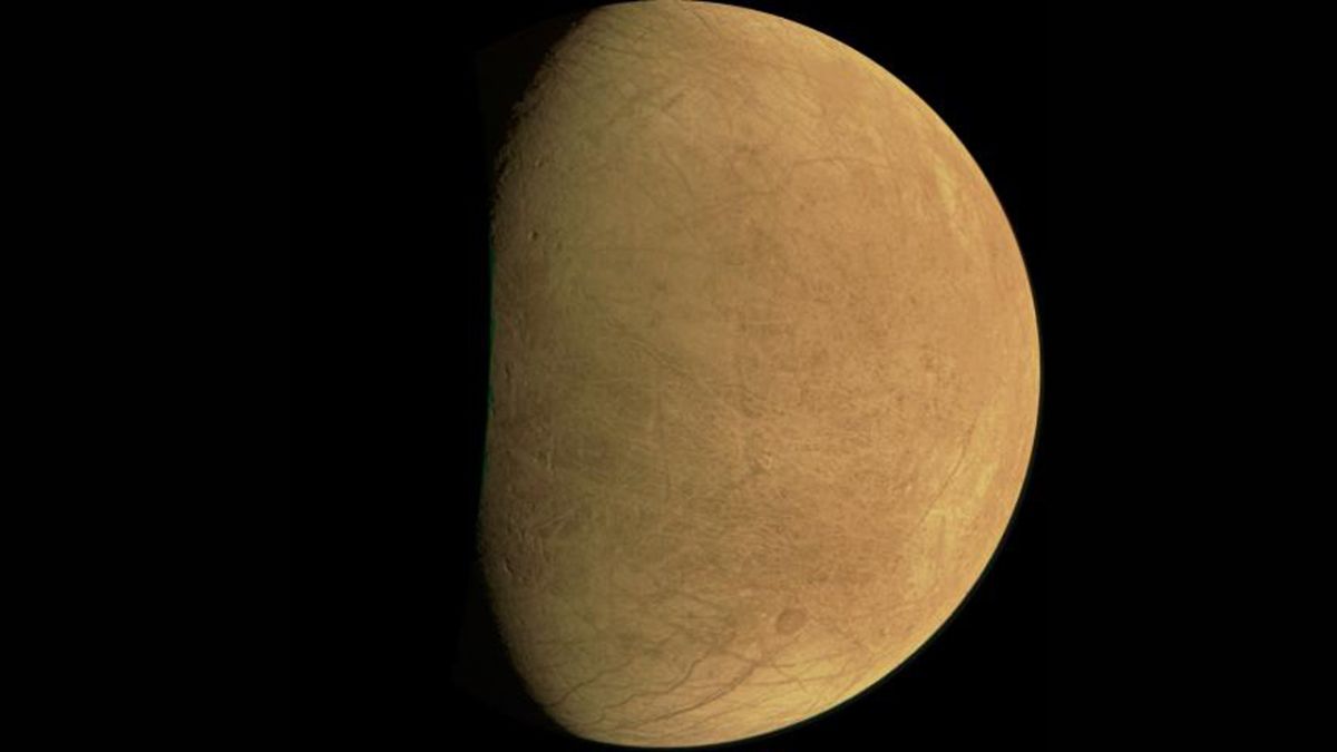  Ah!  Visão mais próxima da lua de Júpiter no oceano Europa há 22 anos

