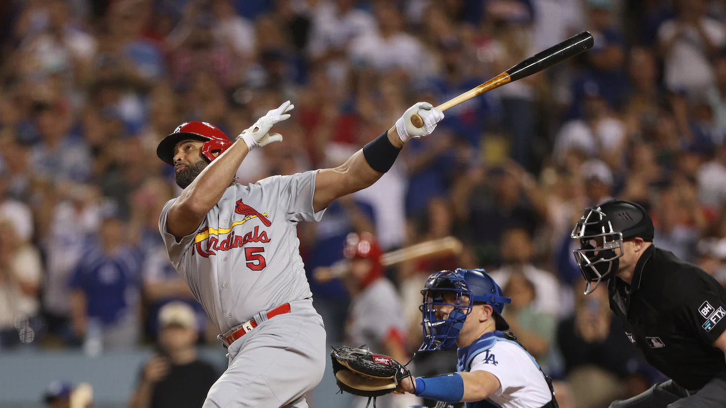 Albert Pujols atinge o número 700 da casa

