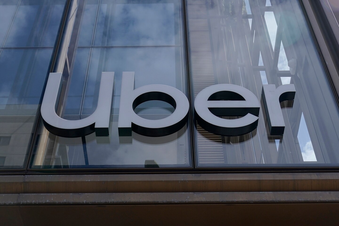 Uber hackeado por hacker em incidente de segurança cibernética

