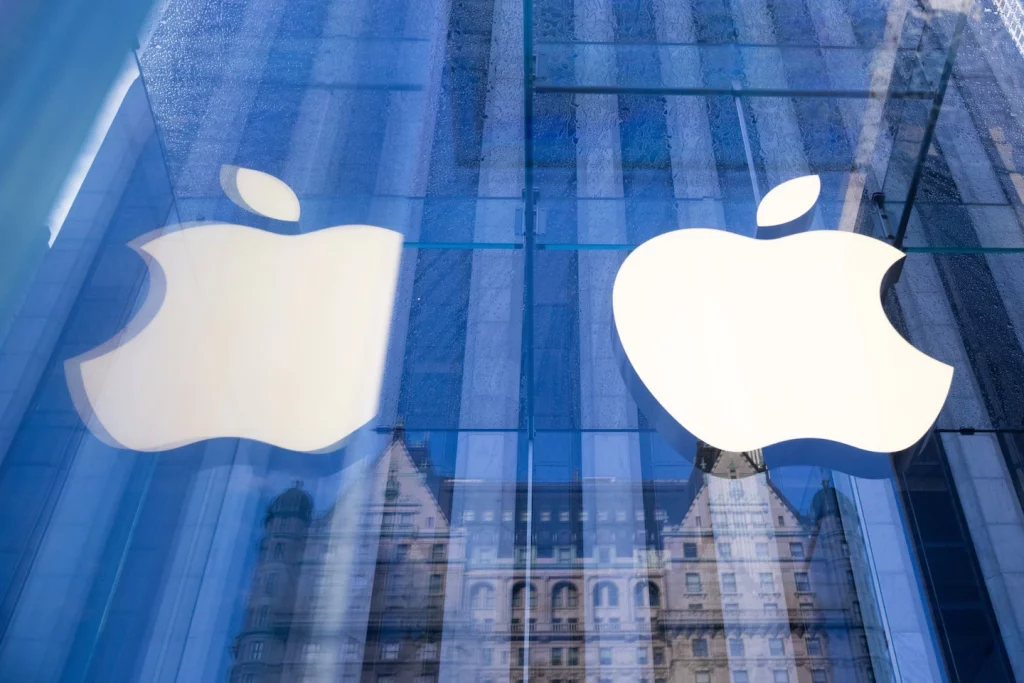Uma mensagem racista foi enviada para iPhones via Apple News do site invadido Fast Company