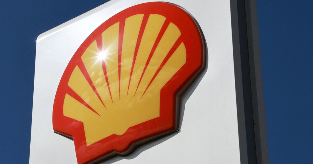 Shell anunciou redução de lucros para 9,45 bilhões de dólares, elevando o dividendo
