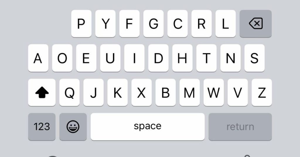 iOS 16 adicionou silenciosamente suporte nativo ao teclado Dvorak, para o deleite de estranhos como eu