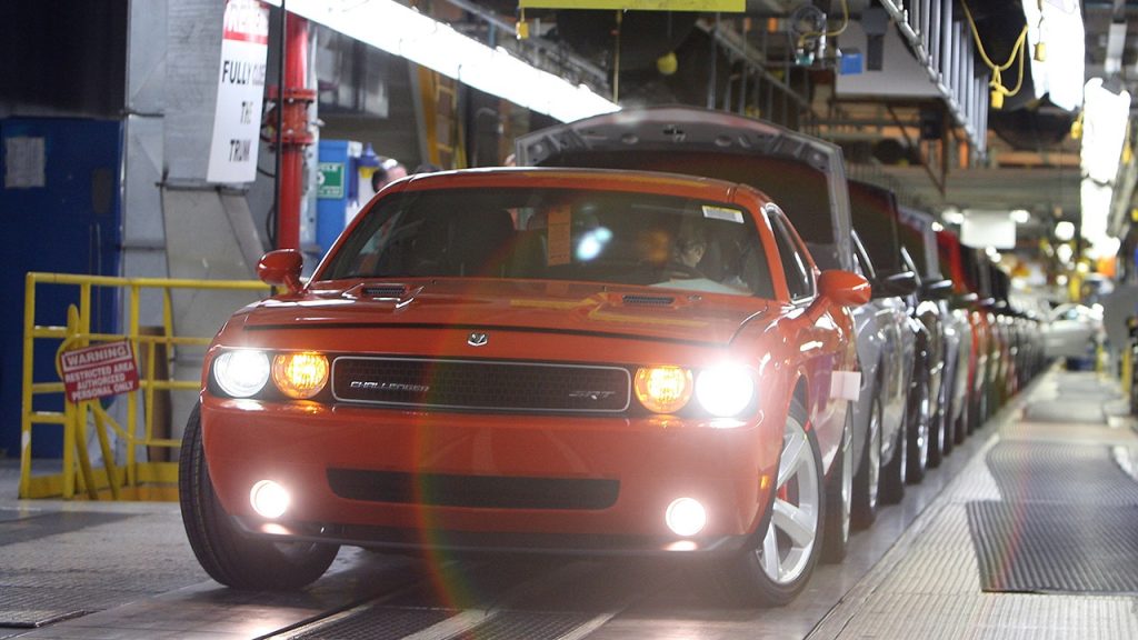 Dodge e Chrysler alertam proprietários para parar de dirigir esses modelos populares após três mortes