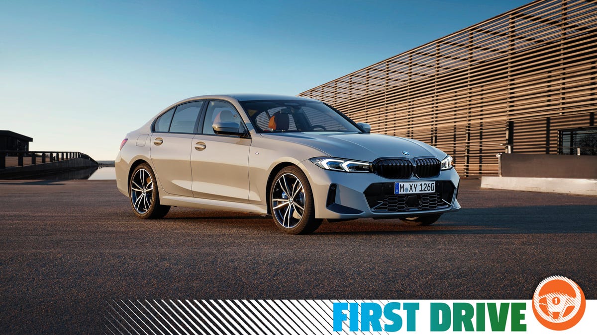 Atualizações de 2023 BMW 330i, 330e e M340i e impressões de condução

