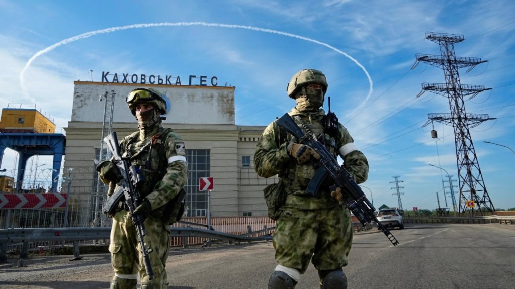 Rússia diz que Ucrânia atingiu barragem perto de Kherson com mísseis dos EUA
