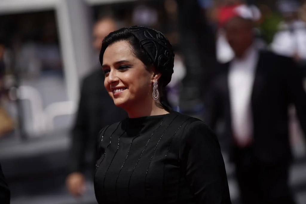 Autoridades iranianas prendem a atriz vencedora do Oscar